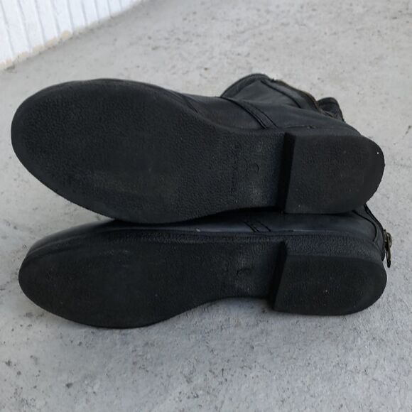 Modern Vintage  - Picture 6 of 8